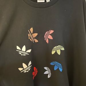 NWOT Women's Adidas crewneck